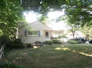33520 Edmonton St, Farmington Hills, MI