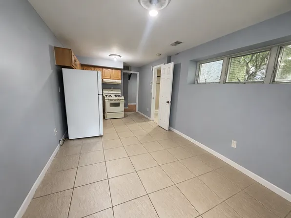 14 Gabrielle Ct #1, Staten Island, NY 10312