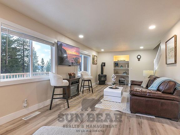 3rd image of 568 Tyner Way