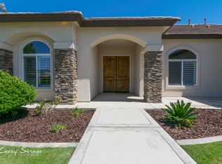 15842 Calistoga Ave, Bakersfield, CA 93314