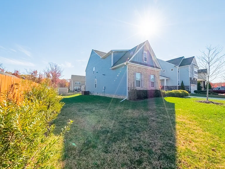 10878 Holman Ridge Rd — Photo 8