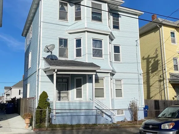 59 Adams St, New Bedford, MA 02746