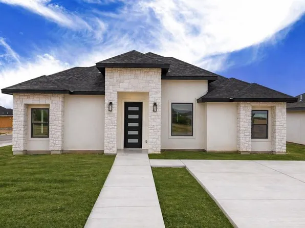 3189 Mauricio Libson Dr, Eagle Pass, TX 78852
