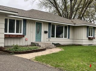 2505 Zinran Ave S, Saint Louis Park, MN 55426