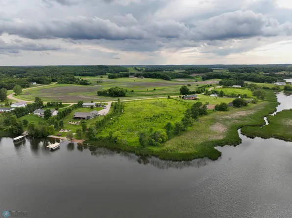 17765 Saylers Lake View Rd, Lake Park, MN 56554