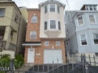 764 Summer Ave #2ND, Newark, NJ 07104