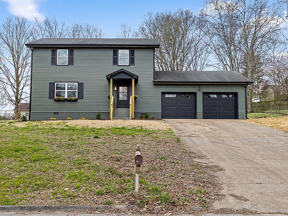 2nd image of 6910 Pine Haven Dr