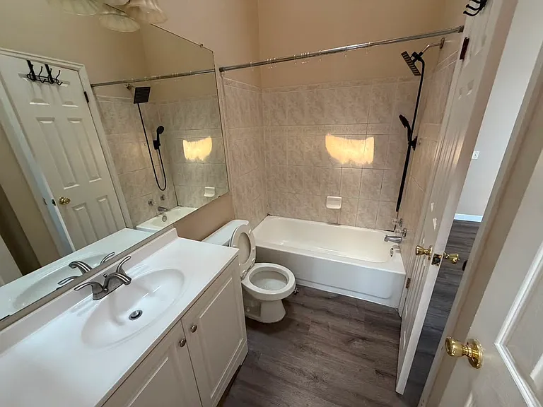 964 S Pitkin Ct — Photo 12
