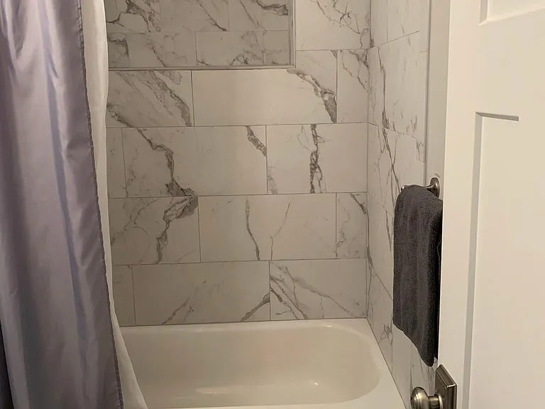 3403 Saxon Dr — Photo 26