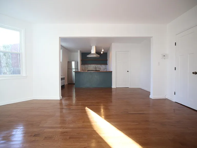 15 Prospect St #1 — Photo 2