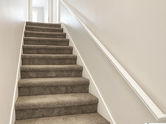 5th image of 648 Valley Crest Dr Unit 648