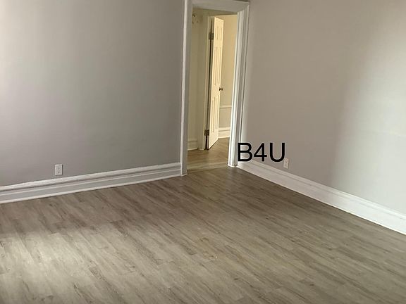 LARGE LIVINGROOM