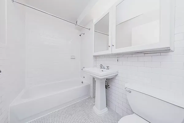 Rented by The Downtown LLC | media 3