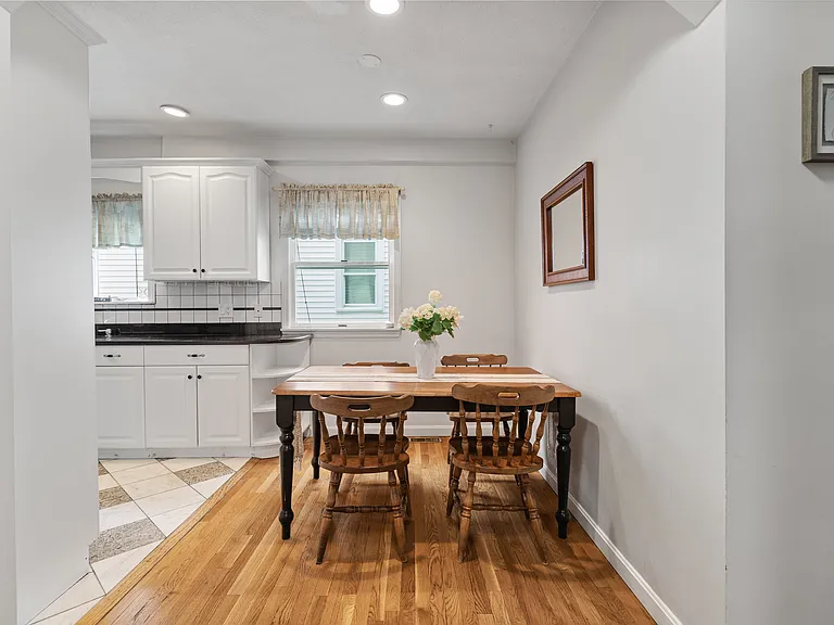 282 Boston Ave #1 — Photo 3