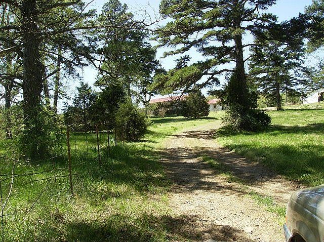 2nd image of 10091 Keller Rd