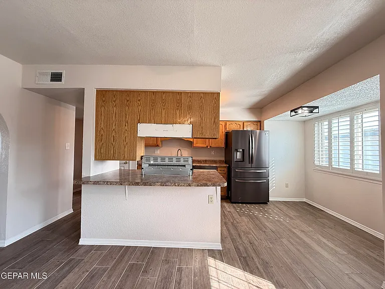 9321 Sorbonne Dr — Photo 13