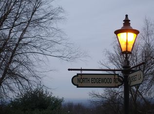 77 N Edgewood Rd, Bedminster, NJ 07921