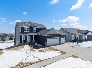 855 Towne Dr NE, Byron, MN 55920