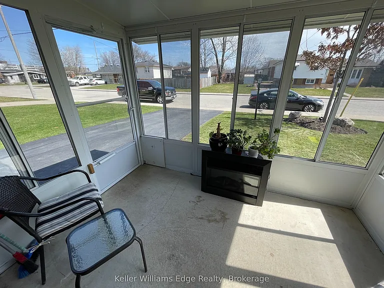 24 Baroche St #LOWER — Photo 10