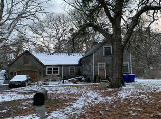 17 Highland Ave, Bourne, MA 02532
