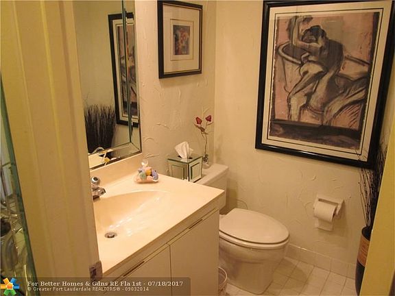 5th image of 625 Oaks Dr APT 1007