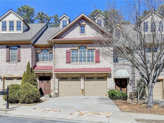 6288 Clapham Ln, Johns Creek, GA 30097