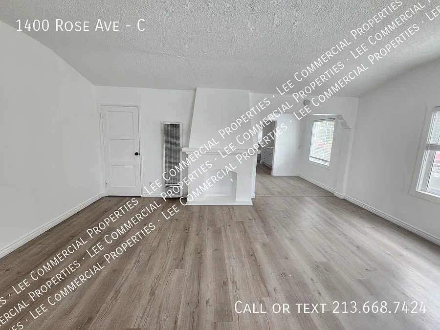 1 bed, 856 sqft, $2,100 — Photo 2