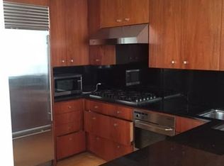 613 N West Knoll Dr, West Hollywood, CA 90069