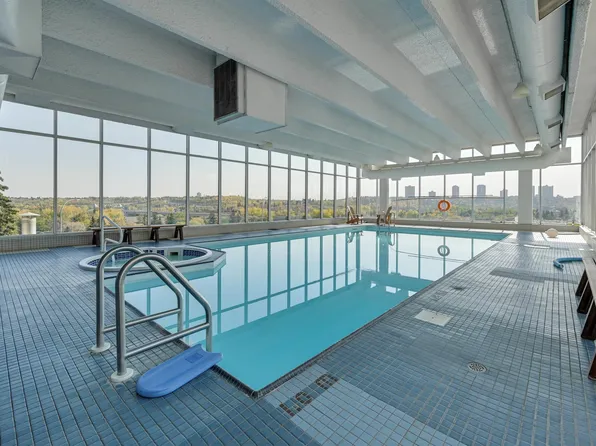 9918 101st St NW #1204, Edmonton, AB T5K 2L1