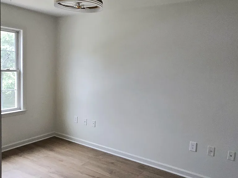 427 Dave Berry Rd — Photo 13