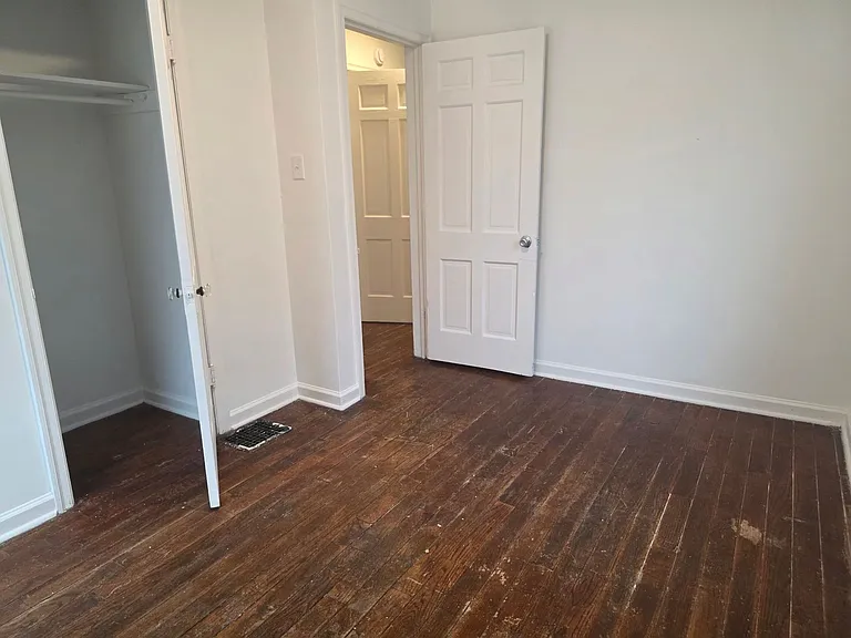 1423 N Johnson St — Photo 9