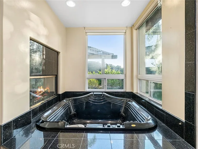44915 Palladian Ct — Photo 47