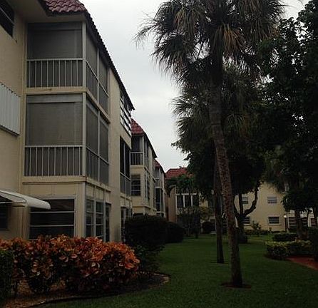 2nd image of 750 SE 6th Ave APT 228