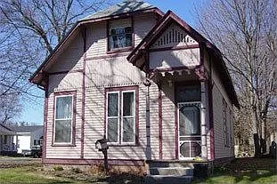 198 W Adams St photo 1