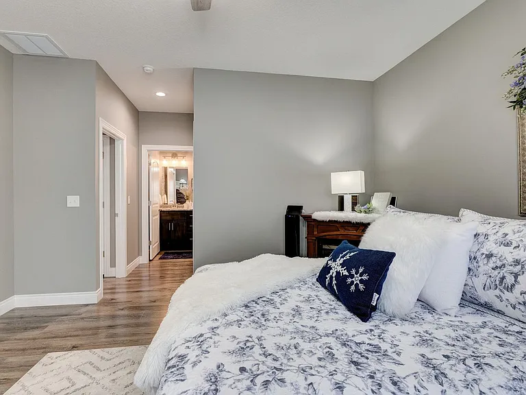 620 Applewood Ln — Photo 35