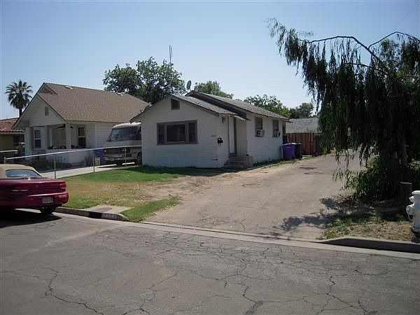 1st image of 1334 N Normandie St