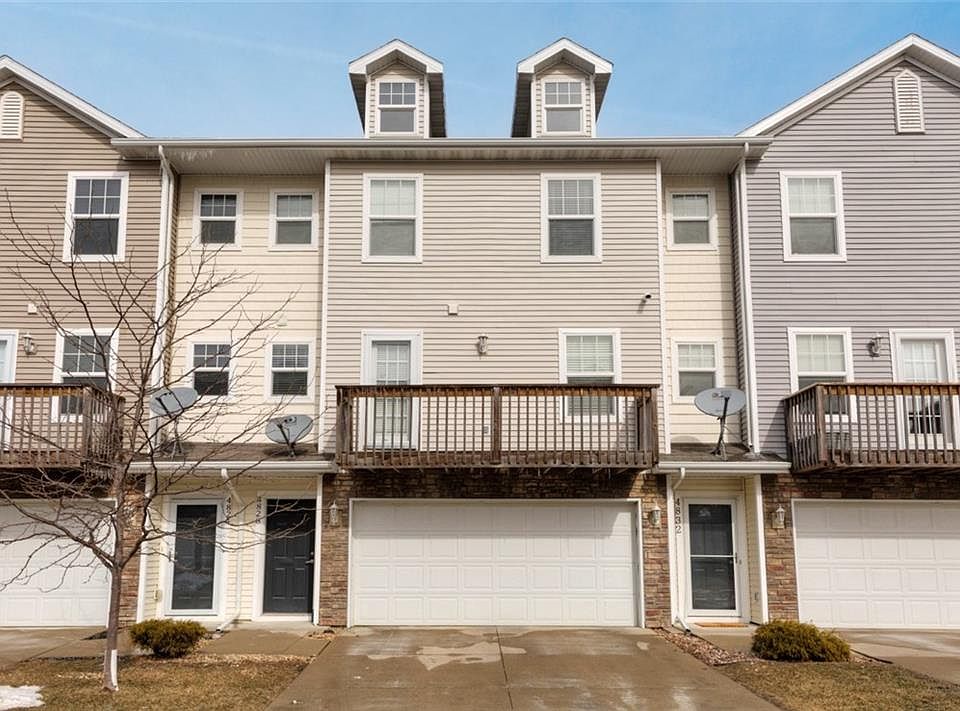 1st image of 4828 NE Milligan Ln