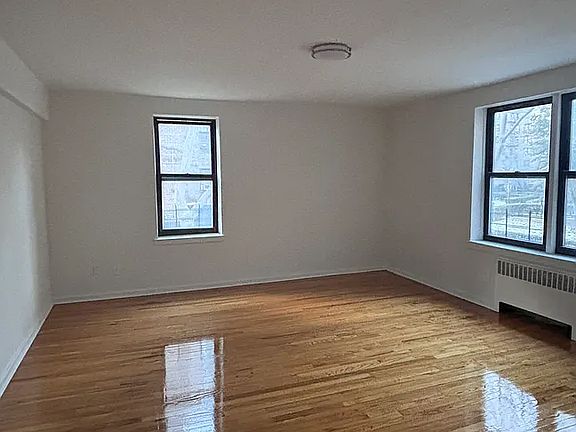 5th image of 6188 Dry Harbor Rd APT 4C