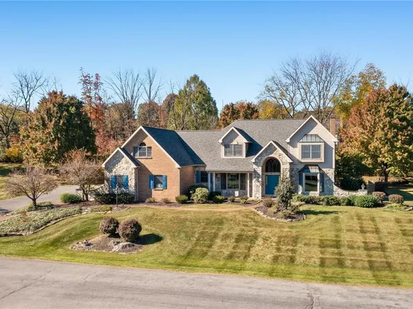 1924 Peach Tree Ln, Bethlehem, PA 18015