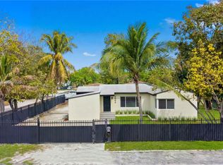 Rawlins Park, Miami, FL 33147