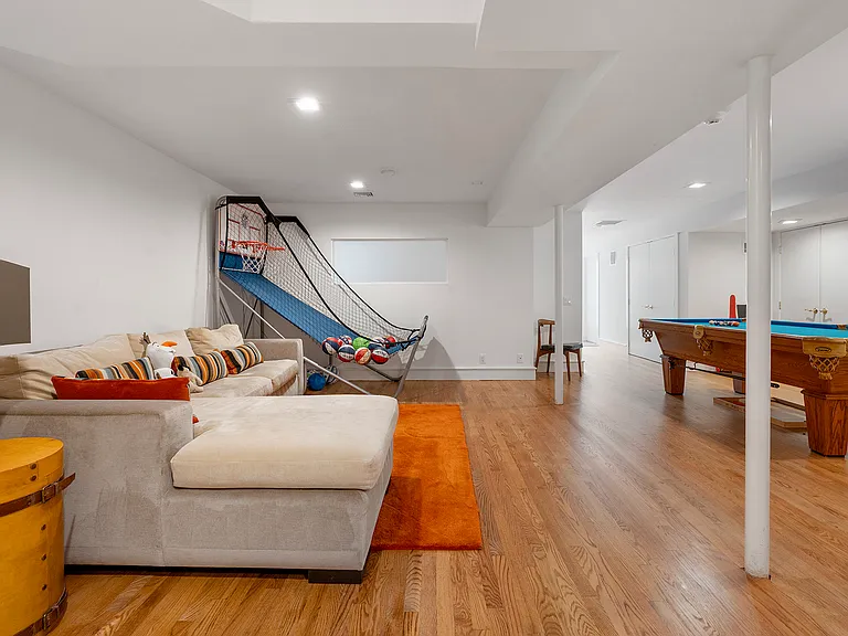 9 Long Hill Rd — Photo 10