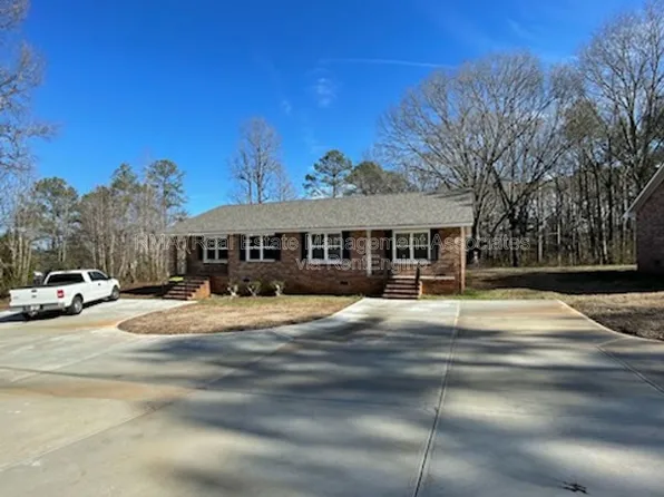 254 N McDonough Rd #B, Griffin, GA 30223