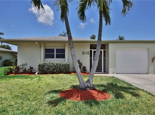 5574 Trellis Ln, Fort Myers, FL 33919