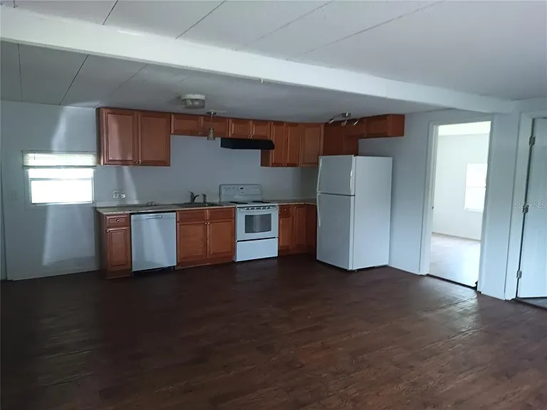 3368 Maple Ln — Photo 4