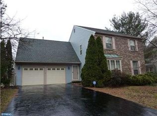 105 Country Woods Dr, Bear, DE 19701