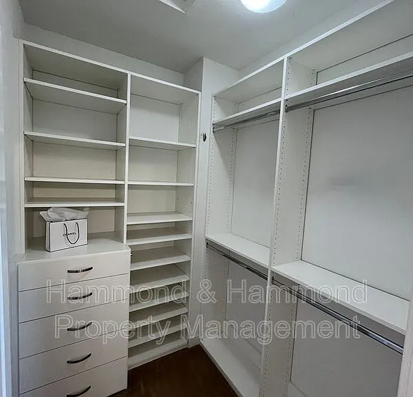 11395 Beechnut St — Photo 42