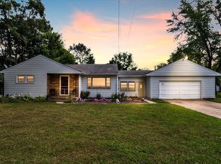 527 Gregory Pl, Jackson, MI 49202