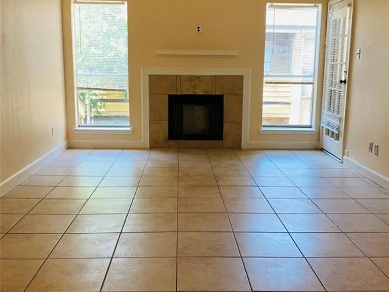 10202 Forum Park Dr #286 — Photo 1