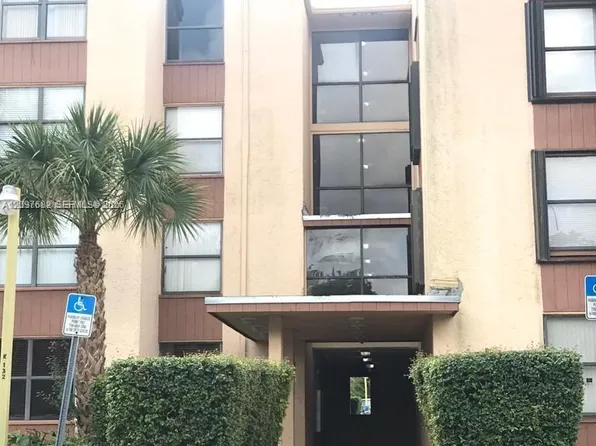 14601 SW 88th St APT 211K, Miami, FL 33186