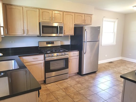 5th image of 2151 Portsmouth Ave #2151